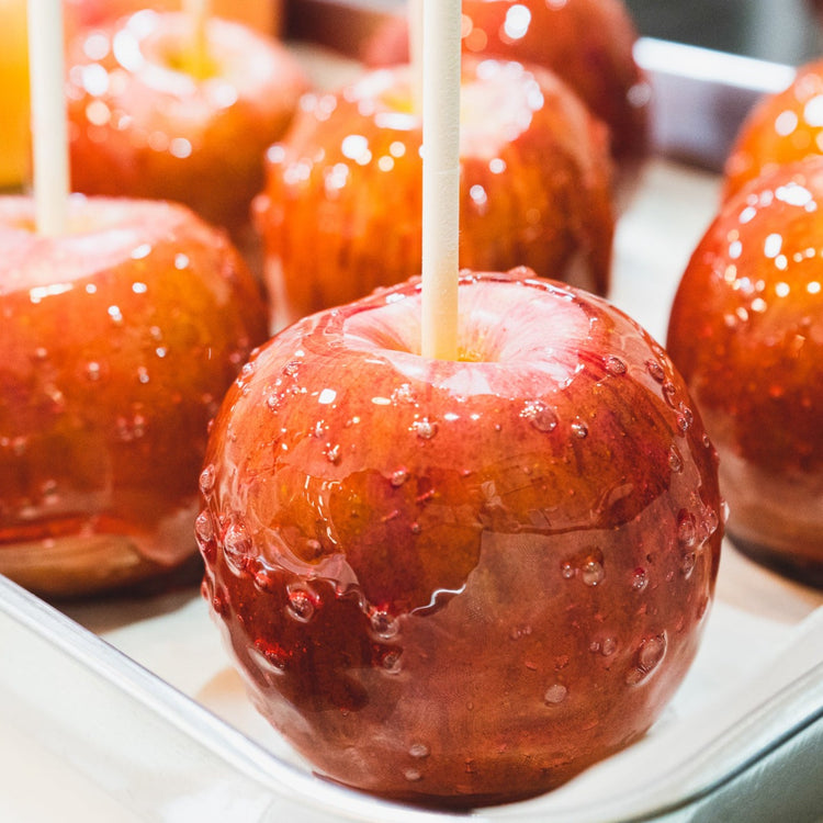 ふじさきまちのりんごあめ